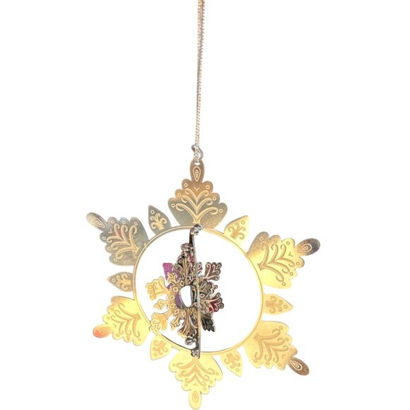 2006 DaySpring Christmas Celebration Collection Silver Snowflake Ornament 4" - Picture 7 of 12